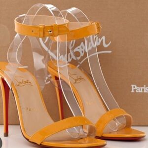 Christian Louboutin Jonatina Pumps